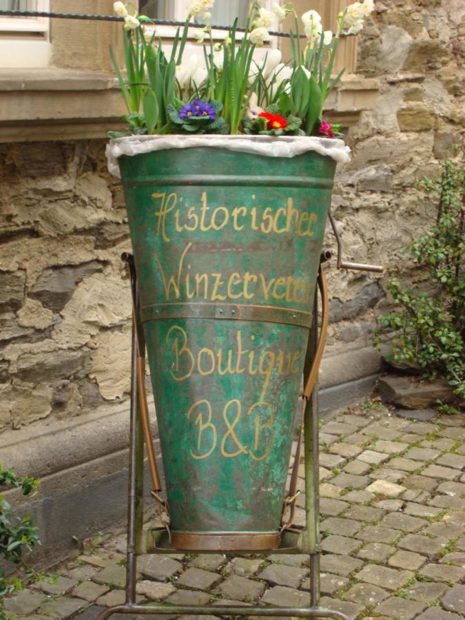 Historischer Winzerverein Boutique B&B Senheim Exterior foto